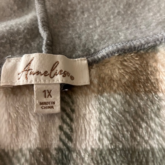 Anneliege Jacket - Picture 6 of 8